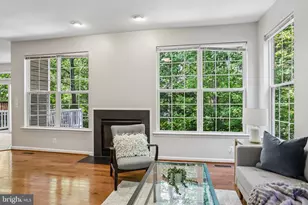 15230 Lord Culpeper Ct, Woodbridge, VA 22191 - Photo 10