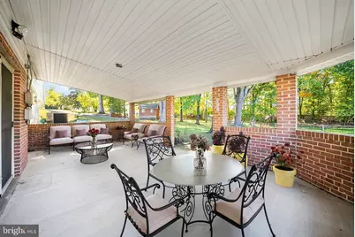 8156 Claremont Street, Manassas, VA 20110 - Photo 2