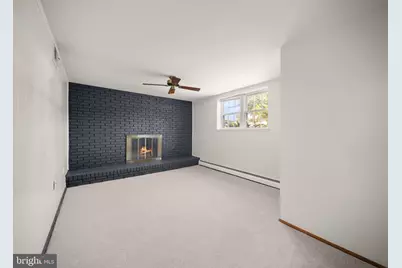 8156 Claremont Street, Manassas, VA 20110 - Photo 14
