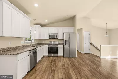 8112 Leland Road, Manassas, VA 20111 - Photo 6