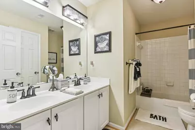 6758 Edgartown Way, Gainesville, VA 20155 - Photo 30