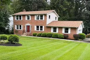 16052 Simon Kenton Rd, Haymarket, VA 20169 - Photo 1