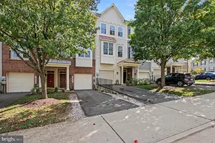 16759 Shingle Oak Dr, Woodbridge, VA 22191 - Photo 1
