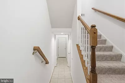7947 Crescent Park Drive, Gainesville, VA 20155 - Photo 4