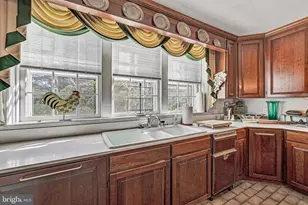 934 Commander Dr, Roanoke, VA 24019 - Photo 16