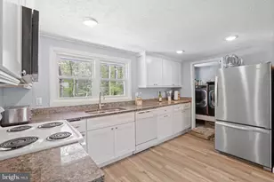 5002 E Point Rd, Elkton, VA 22827 - Photo 20