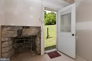 13573 Cooley Spring Ln, Broadway, VA 22815 - Photo 8