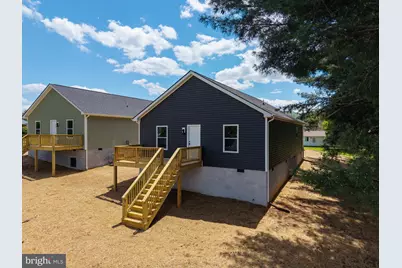 342 W Fairfax Avenue, Elkton, VA 22827 - Photo 34