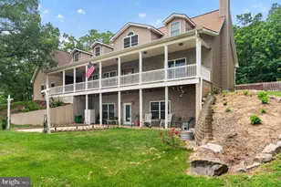 1214 W Peake Ln, Harrisonburg, VA 22802 - Photo 2