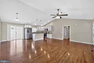 108 Augusta Ave, Grottoes, VA 24441 - Photo 8