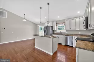 108 Augusta Ave, Grottoes, VA 24441 - Photo 6