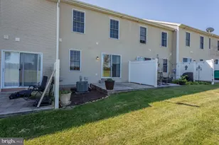 307 Joyce Dr, Bridgewater, VA 22812 - Photo 2