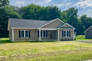 103 14th St, Grottoes, VA 24441 - Photo 4