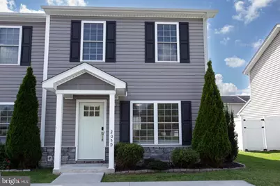 205 15th Street #D, Grottoes, VA 24441 - Photo 1