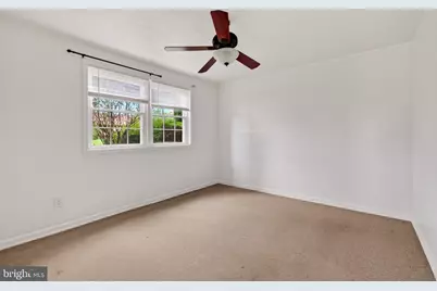 106 Hillside Avenue, Elkton, VA 22827 - Photo 20