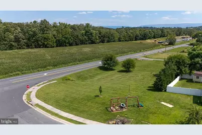 325 Rustic Avenue, Broadway, VA 22815 - Photo 10