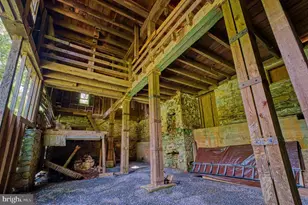 18 Old Mill Rd, Washington, VA 22747 - Photo 8