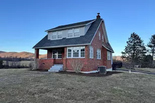 1558 Zachary Taylor Hwy, Huntly, VA 22640 - Photo 1