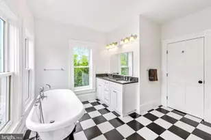 558 Gay St, Washington, VA 22747 - Photo 44