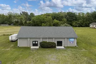 9 Payne Ln, Amissville, VA 20106 - Photo 2