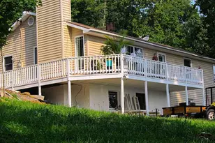 147 Blue Ridge Ave, Chester Gap, VA 22623 - Photo 1