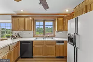176 Rock Mills Rd, Castleton, VA 22716 - Photo 12