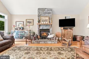 362 Rediviva Ln, Washington, VA 22747 - Photo 16
