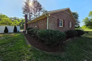 31 Bunker Rd, Farnham, VA 22460 - Photo 16