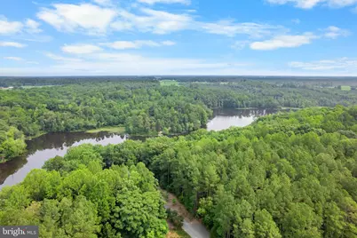 68 W Sunrise Drive, Warsaw, VA 22572 - Photo 2
