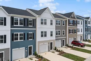 105 Milburn Dr, Martinsburg, WV 25401 - Photo 4