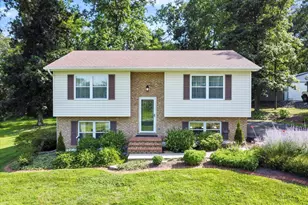 291 Needmore Rd, Martinsburg, WV 25403 - Photo 1