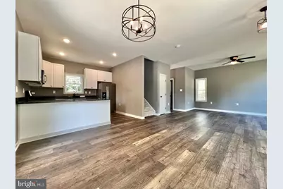 711 Snapp Street, Martinsburg, WV 25401 - Photo 6
