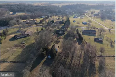 229 Hollis Drive, Gerrardstown, WV 25420 - Photo 16