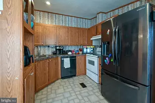 391 Leons Fords Rd, Hedgesville, WV 25427 - Photo 20