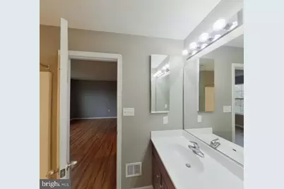 136 Checko, Martinsburg, WV 25401 - Photo 4