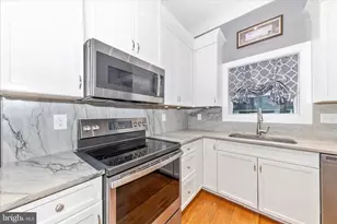 210 Aylesbury Ln, Martinsburg, WV 25403 - Photo 14