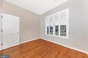 210 Aylesbury Ln, Martinsburg, WV 25403 - Photo 24