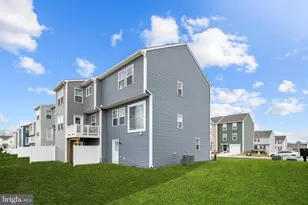 229 Clifton Morning, Falling Waters, WV 25419 - Photo 36