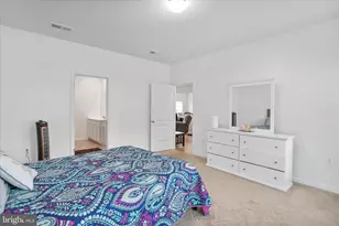 300 Headwaters Dr, Falling Waters, WV 25419 - Photo 8