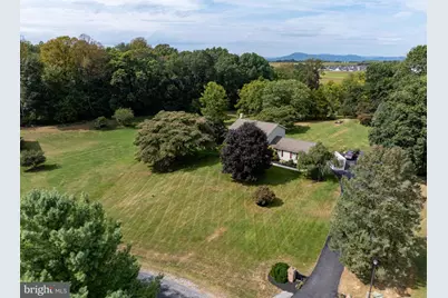 525 Appian Way, Martinsburg, WV 25403 - Photo 6