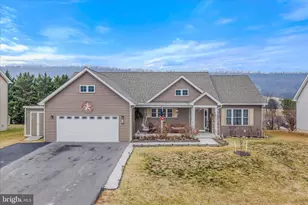 602 Duckwoods Ln., Martinsburg, WV 25403 - Photo 1