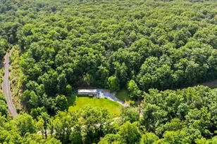 2732 Crossroad School Rd, Hedgesville, WV 25427 - Photo 16