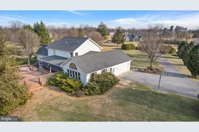 172 Cambrian Court, Martinsburg, WV 25403 - Photo 8