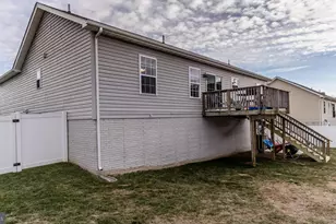 33 Twickenham Dr, Martinsburg, WV 25403 - Photo 44