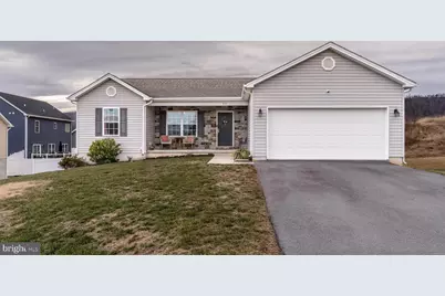 33 Twickenham Drive, Martinsburg, WV 25403 - Photo 1