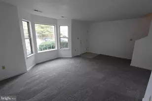 160 Stadium Cir, Inwood, WV 25428 - Photo 4