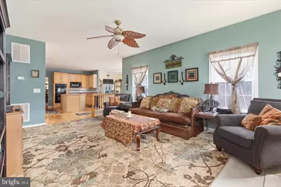25 Englewood Terrace, Martinsburg, WV 25403 - Photo 18