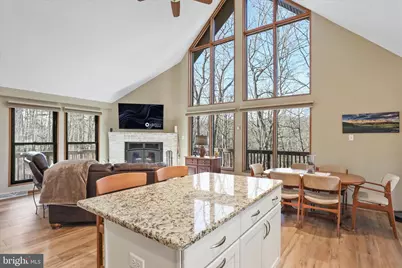 321 Clubhouse Ridge, Hedgesville, WV 25427 - Photo 8