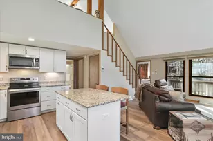 321 Clubhouse Ridge, Hedgesville, WV 25427 - Photo 10