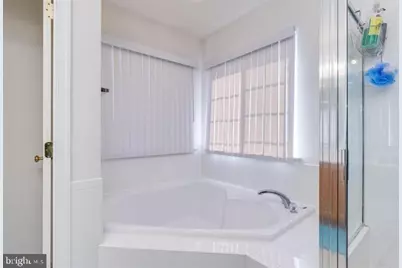 124 Chandlers Glen Drive, Bunker Hill, WV 25413 - Photo 32